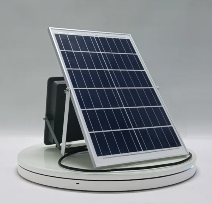 Lampu Sorot Surya AIT